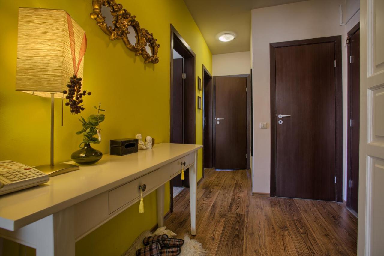 Bansko Royal Towers - 2Bd Flat With Parking By Flat Mаnager Apartamento Exterior foto